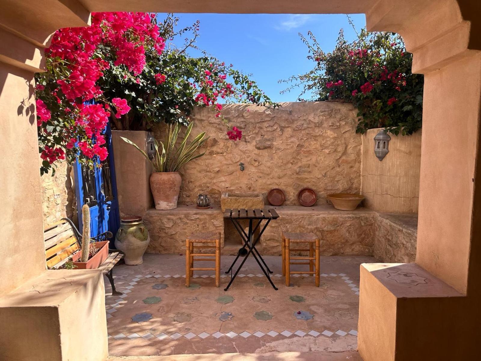 Casa Con Vistas Al Mar Y Patio De Buganvillas Aigues エクステリア 写真