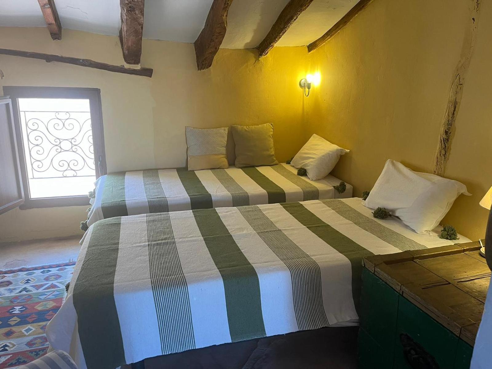 Casa Con Vistas Al Mar Y Patio De Buganvillas Aigues エクステリア 写真