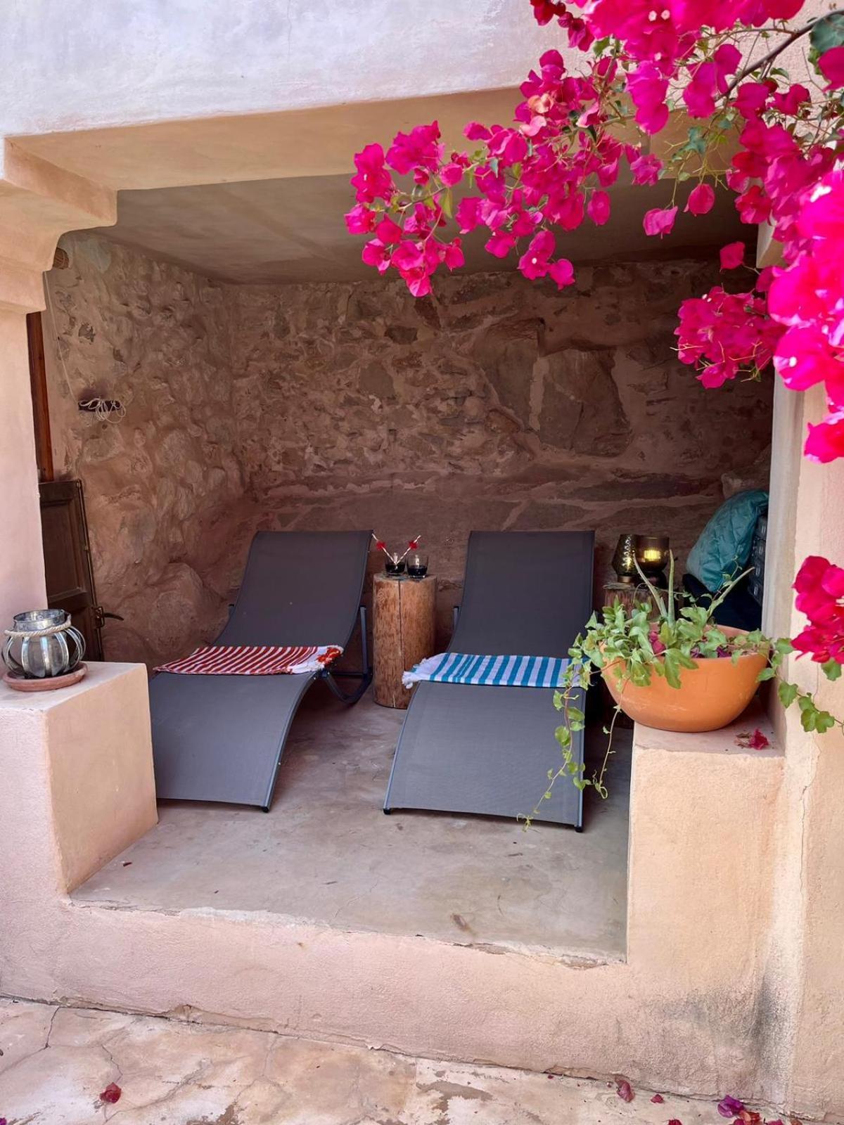 Casa Con Vistas Al Mar Y Patio De Buganvillas Aigues エクステリア 写真